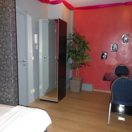 Love hotel Albatros Liege *
